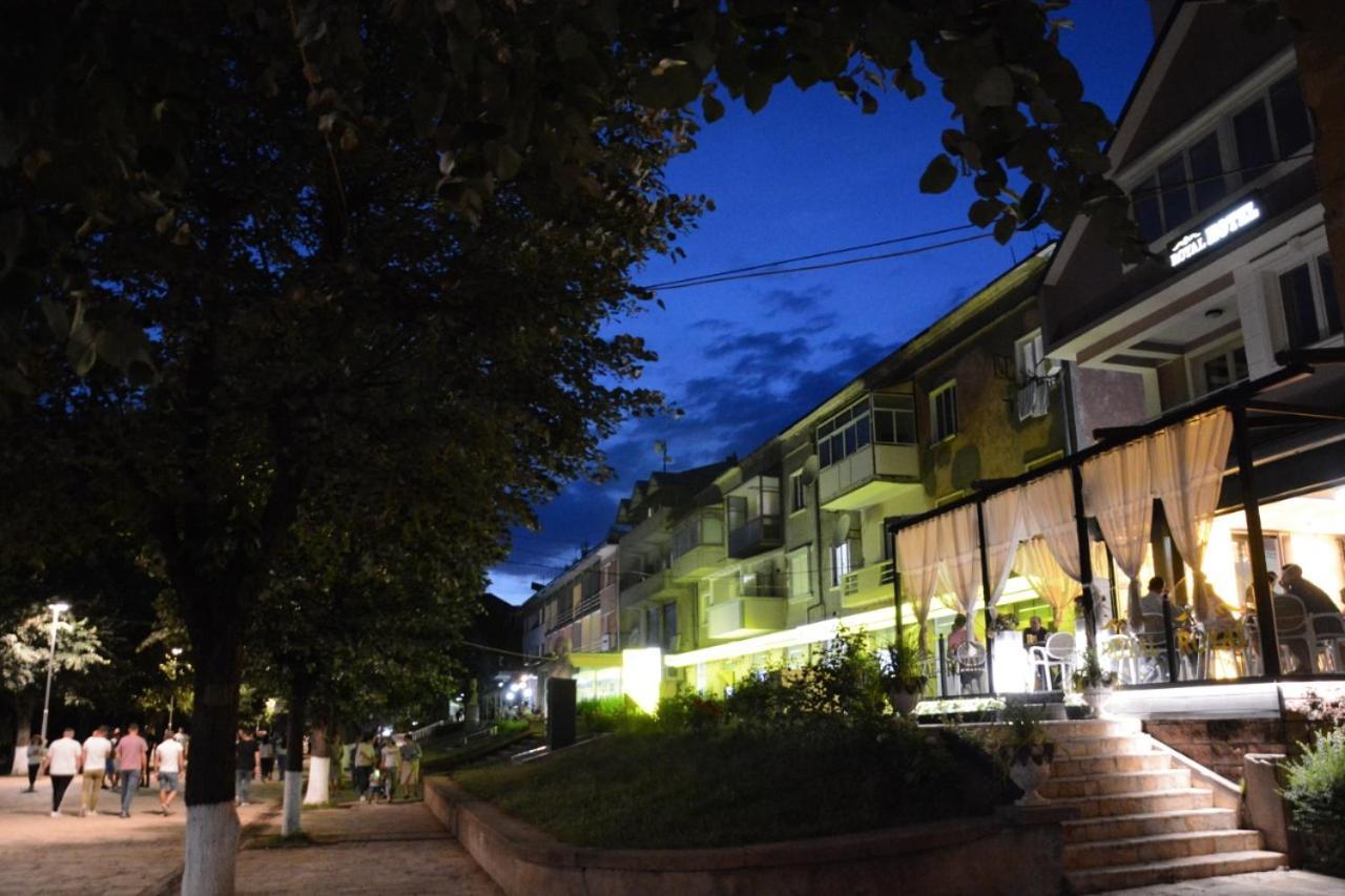Royal Hotel Peshkopi Albania Eksteriør bilde