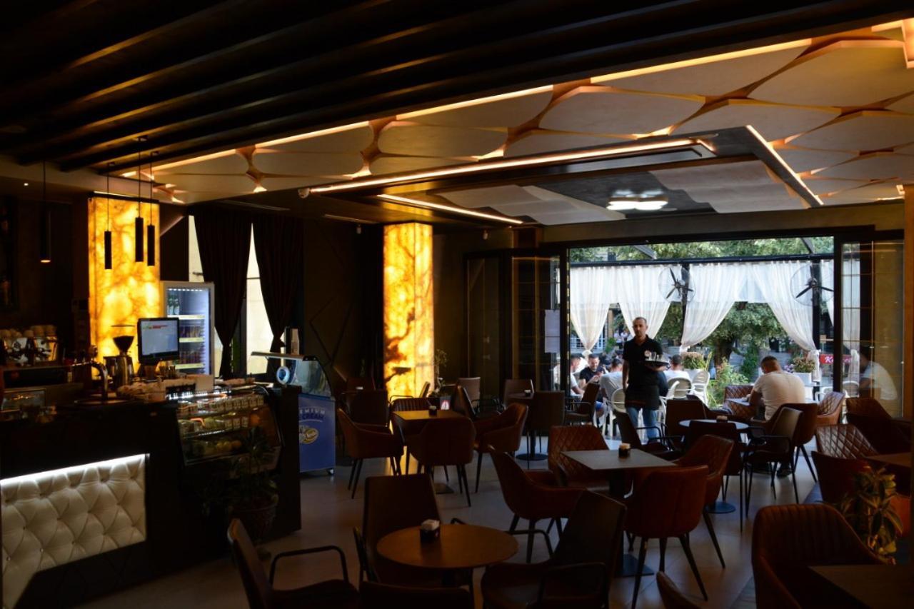 Royal Hotel Peshkopi Albania Eksteriør bilde
