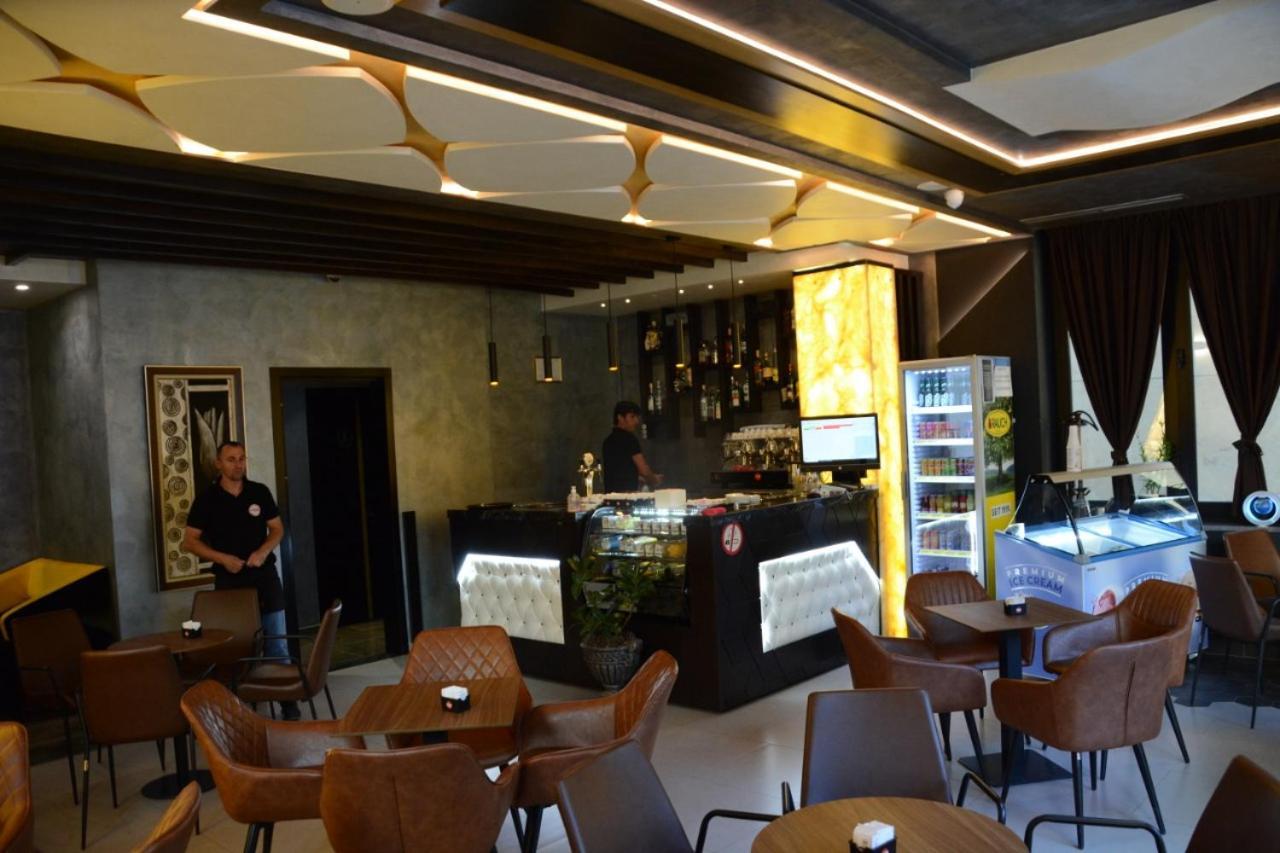 Royal Hotel Peshkopi Albania Eksteriør bilde